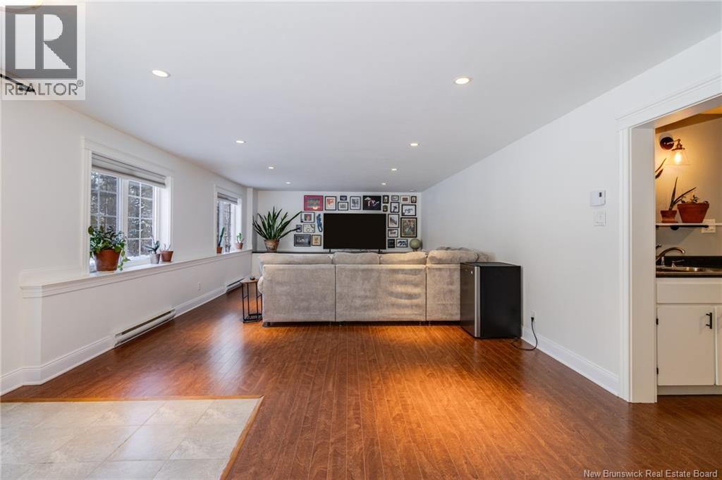 140 Green Avenue, Hanwell, New Brunswick  E3C 1M6 - Photo 36 - NB132905