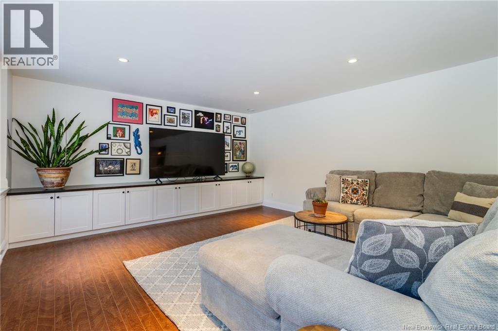 140 Green Avenue, Hanwell, New Brunswick  E3C 1M6 - Photo 38 - NB132905