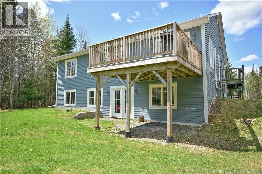 140 Green Avenue, Hanwell, New Brunswick  E3C 1M6 - Photo 46 - NB132905