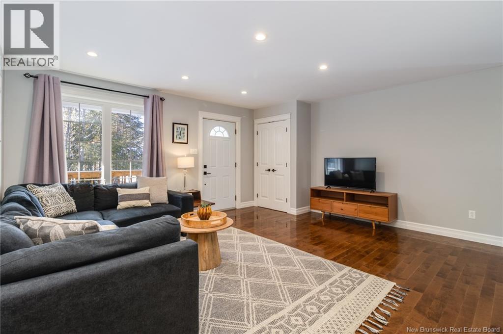 140 Green Avenue, Hanwell, New Brunswick  E3C 1M6 - Photo 9 - NB132905