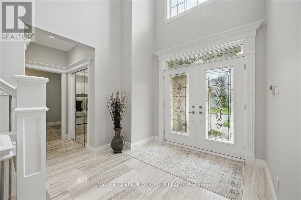 6373 Radisson Way, Ottawa, Ontario  K1C 2Z9 - Photo 19 - X12456005