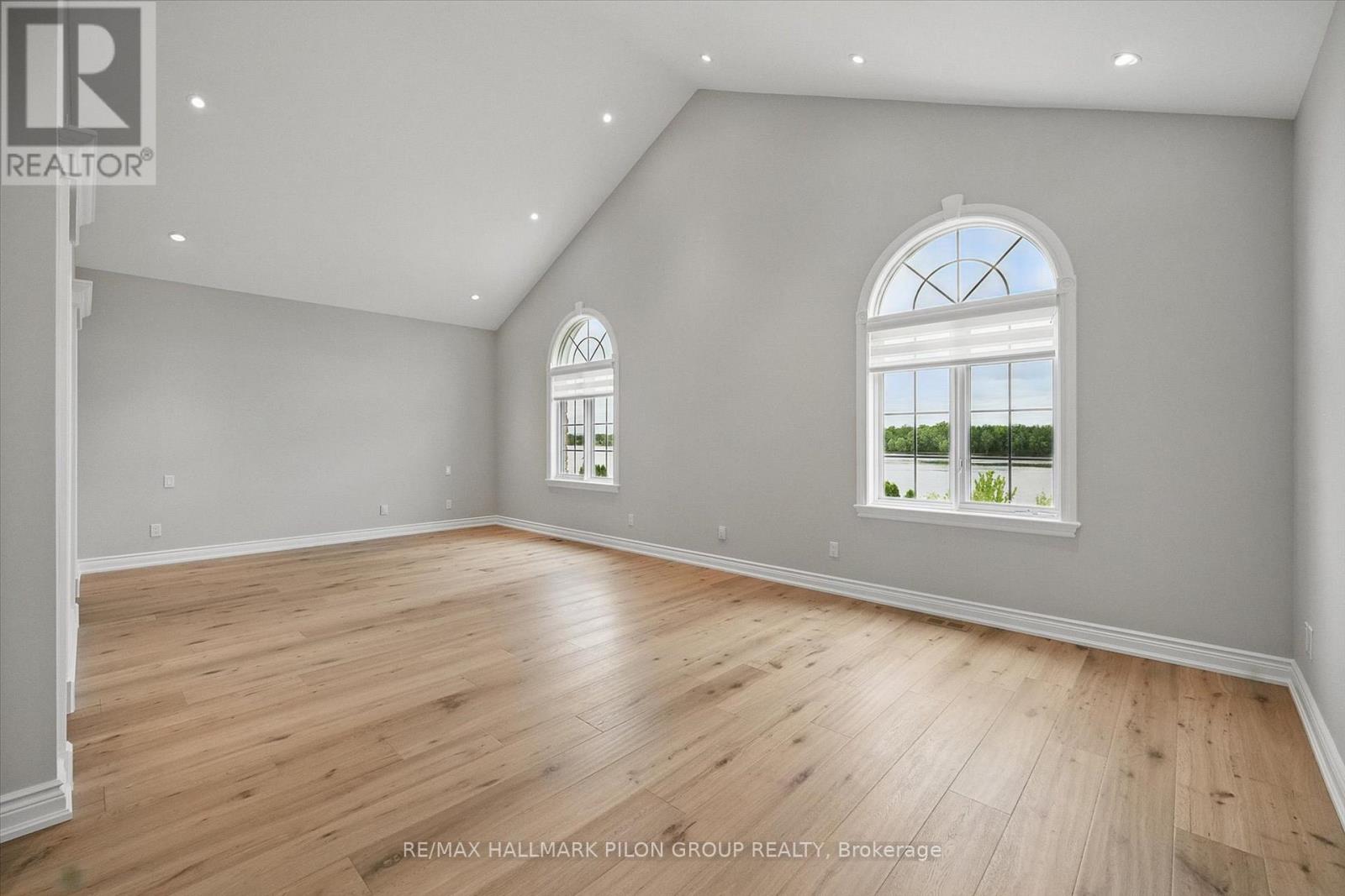 6373 Radisson Way, Ottawa, Ontario  K1C 2Z9 - Photo 21 - X12456005