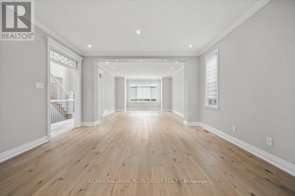 6373 Radisson Way, Ottawa, Ontario  K1C 2Z9 - Photo 6 - X12456005