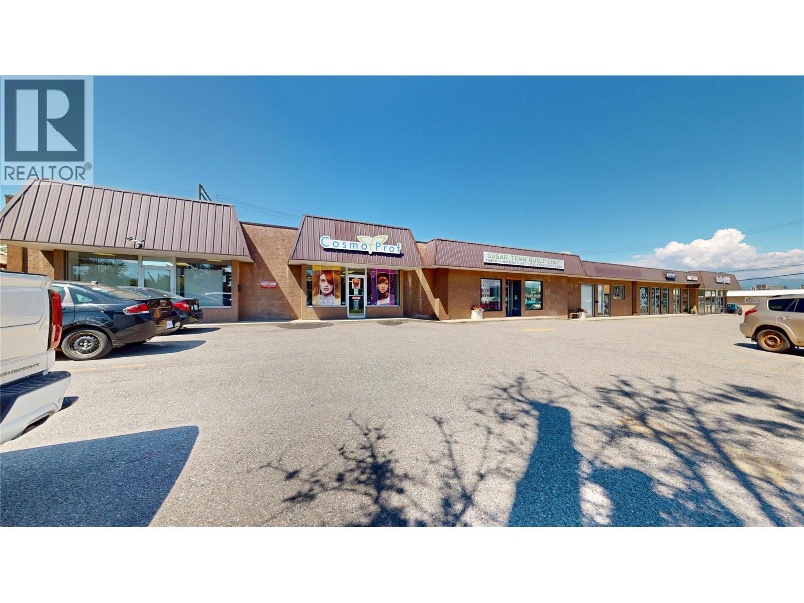 217 Cranbrook Street, Cranbrook, British Columbia  V1C 3R1 - Photo 2 - 10374615