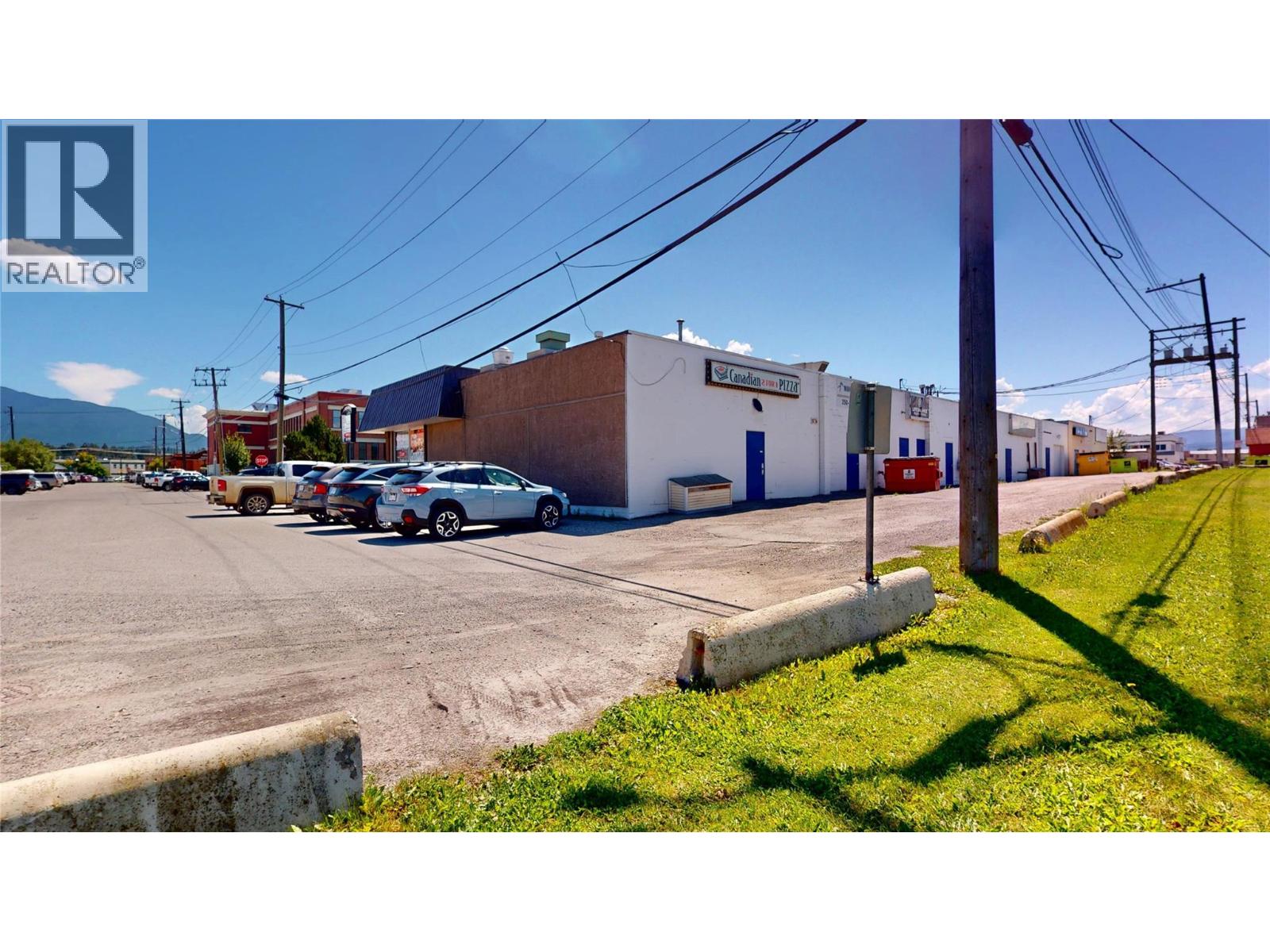 217 Cranbrook Street, Cranbrook, British Columbia  V1C 3R1 - Photo 4 - 10374615