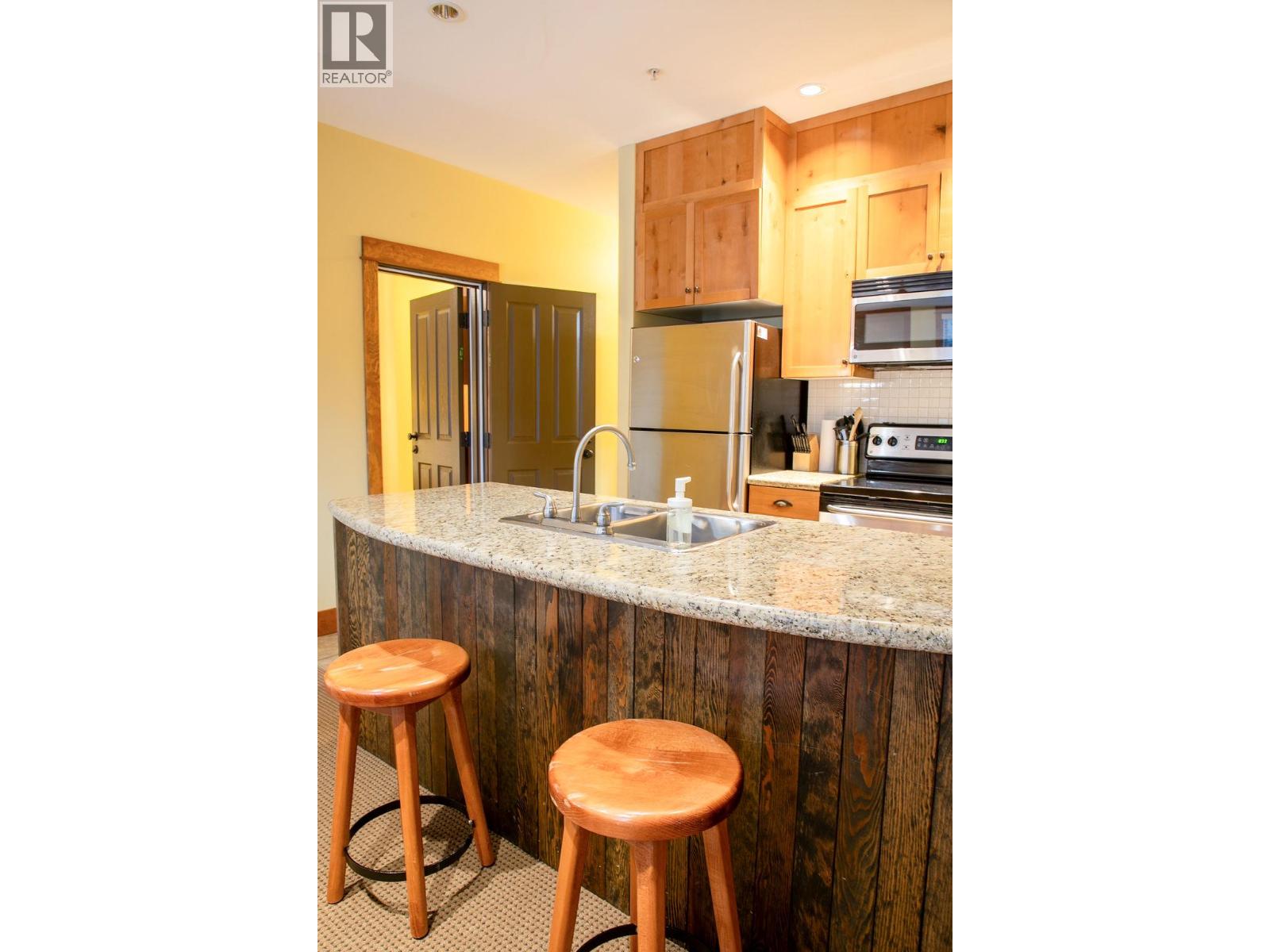 4559 Timberline Crescent Unit# 631c, Fernie, British Columbia  V0B 1M6 - Photo 19 - 10374176