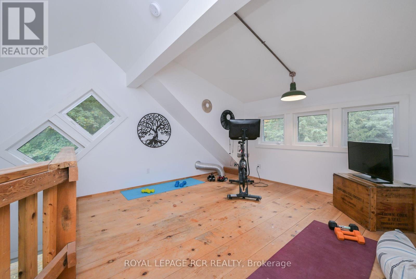 1762 Queen Street, Caledon, Ontario  L7K 2N6 - Photo 25 - W12429238