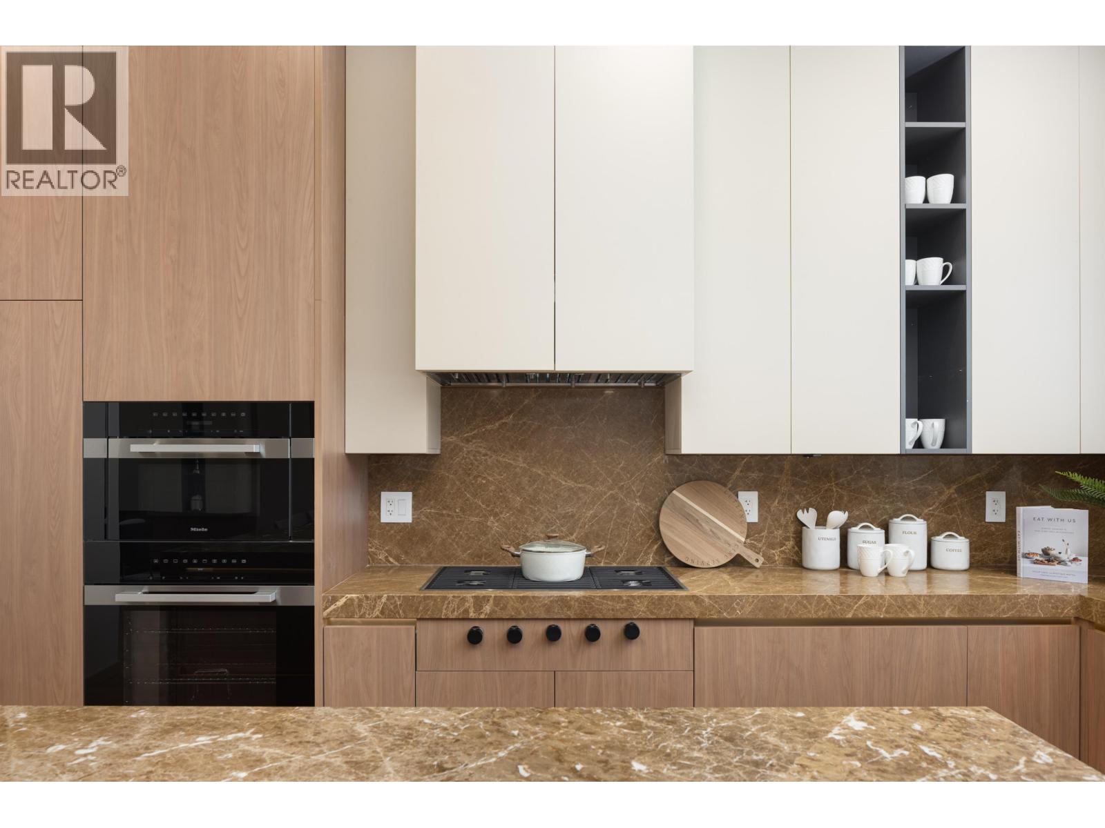 6664 Balsam Street, Vancouver, British Columbia  V6P 5W7 - Photo 6 - R3085314