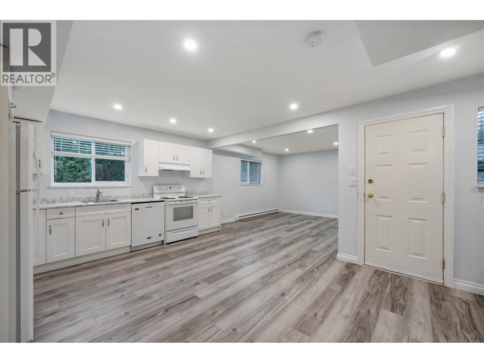 24813 122 Avenue, Maple Ridge, British Columbia  V4R 1Z8 - Photo 21 - R3085317