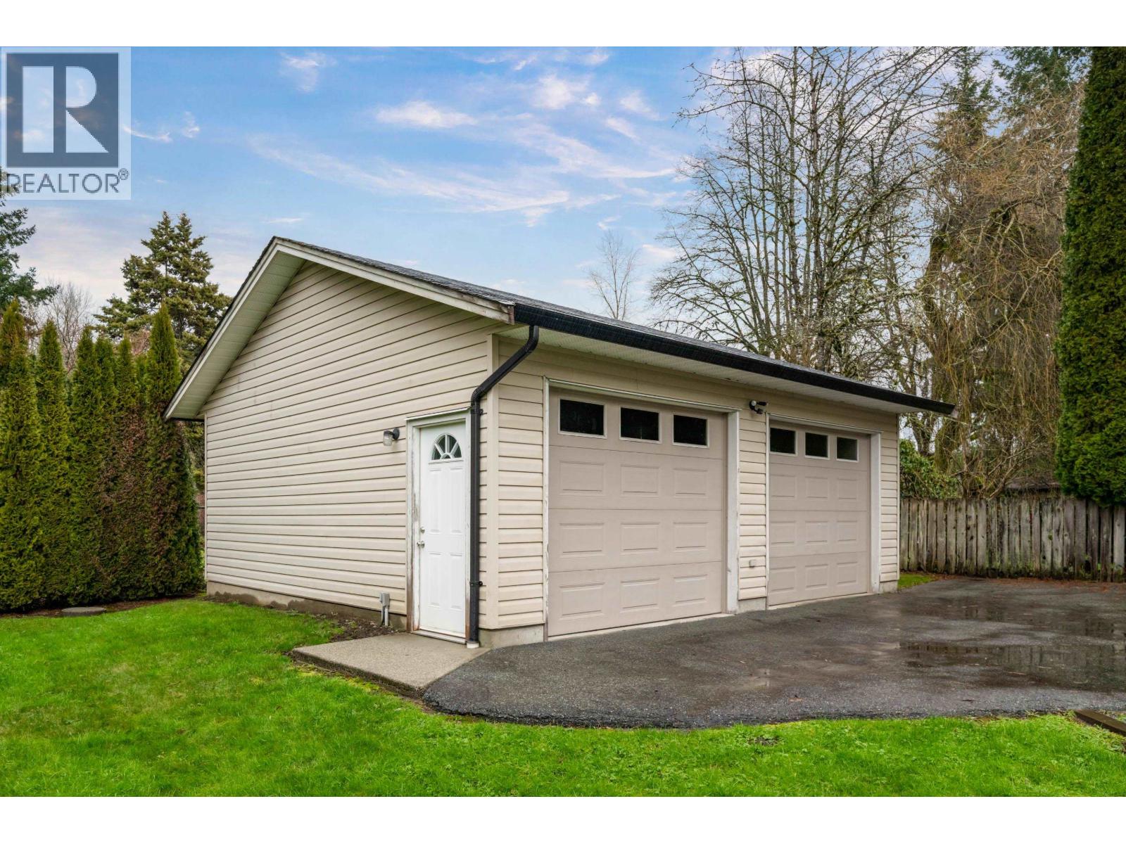 24813 122 Avenue, Maple Ridge, British Columbia  V4R 1Z8 - Photo 33 - R3085317