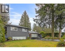 3020 THORNCLIFFE DRIVE, North Vancouver, British Columbia