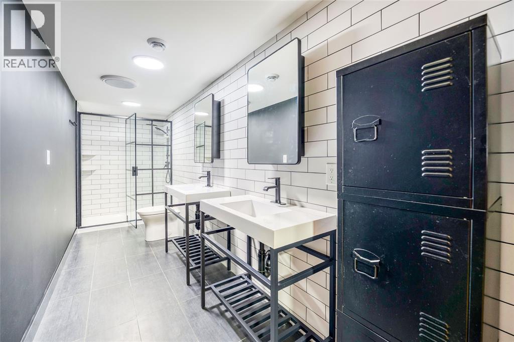 747 Broadway Street, Plympton-Wyoming, Ontario  N0N 1T0 - Photo 21 - 26002353