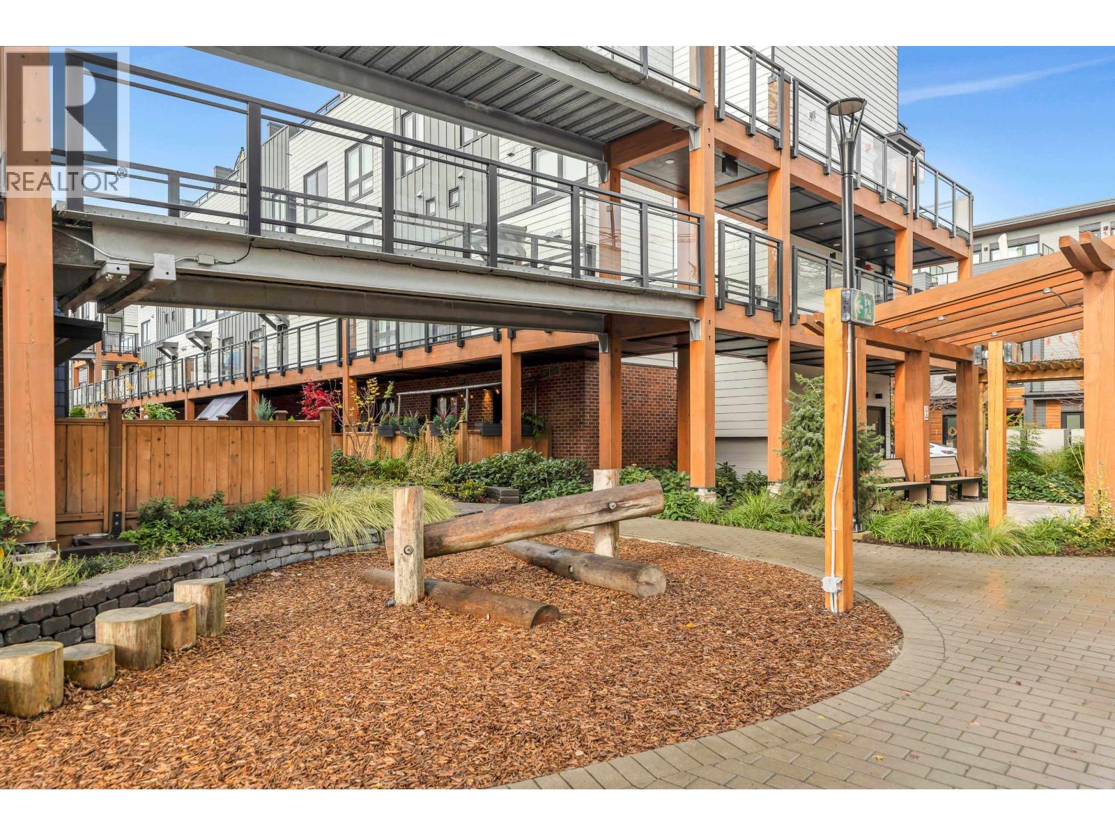 #146 545 E 2nd Street, North Vancouver, British Columbia  V7L 1E1 - Photo 38 - R3066911