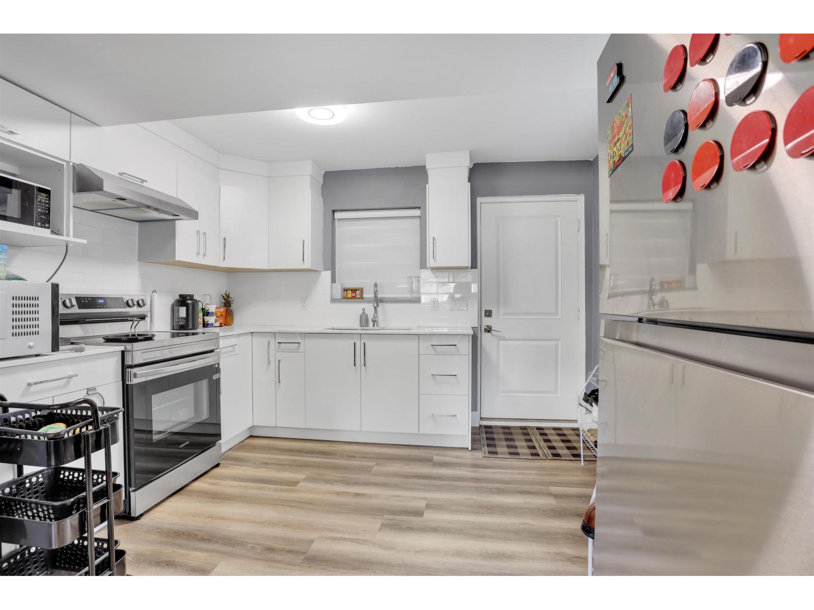 9024 123a Street, Surrey, British Columbia  V3V 6K3 - Photo 14 - R3085146