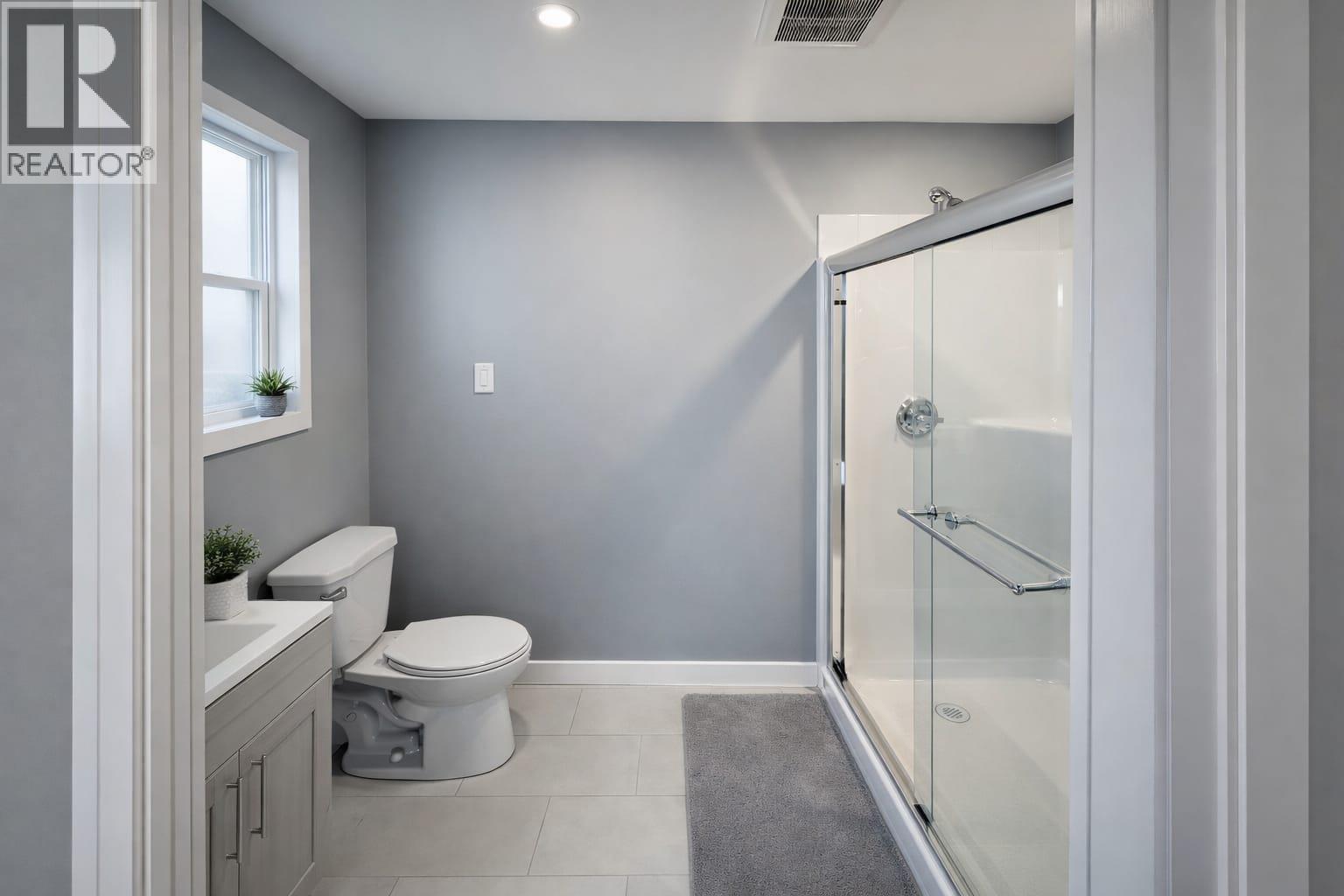 231 6th Avenue N, Creston, British Columbia  V0B 1G3 - Photo 8 - 10374429