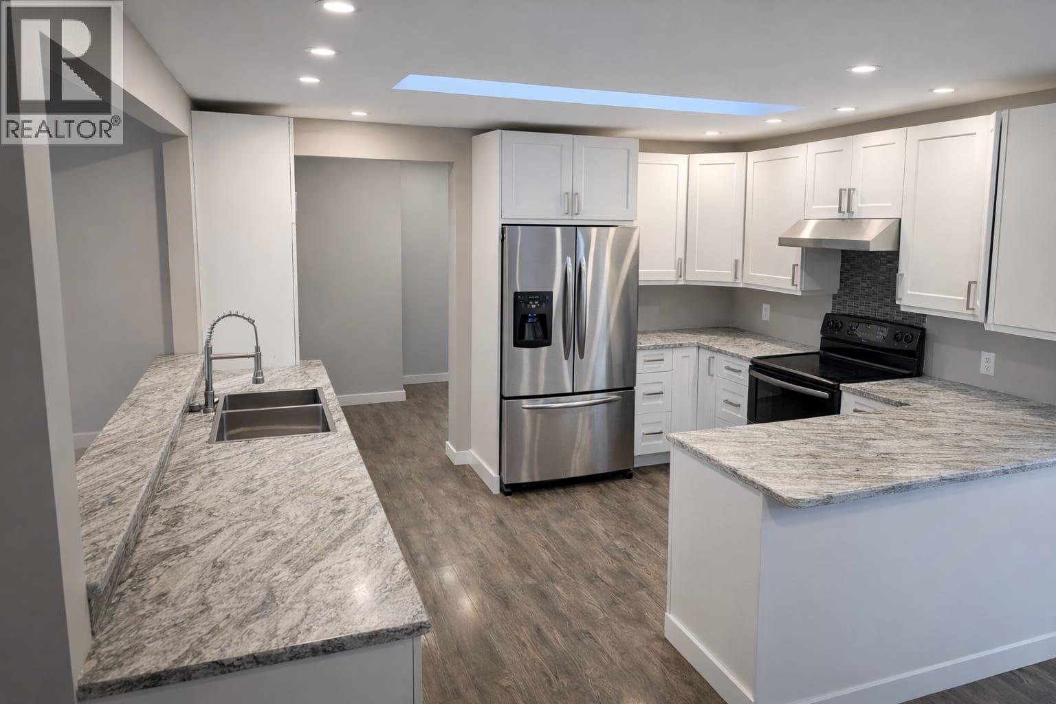 231 6th Avenue N, Creston, British Columbia  V0B 1G3 - Photo 3 - 10374429