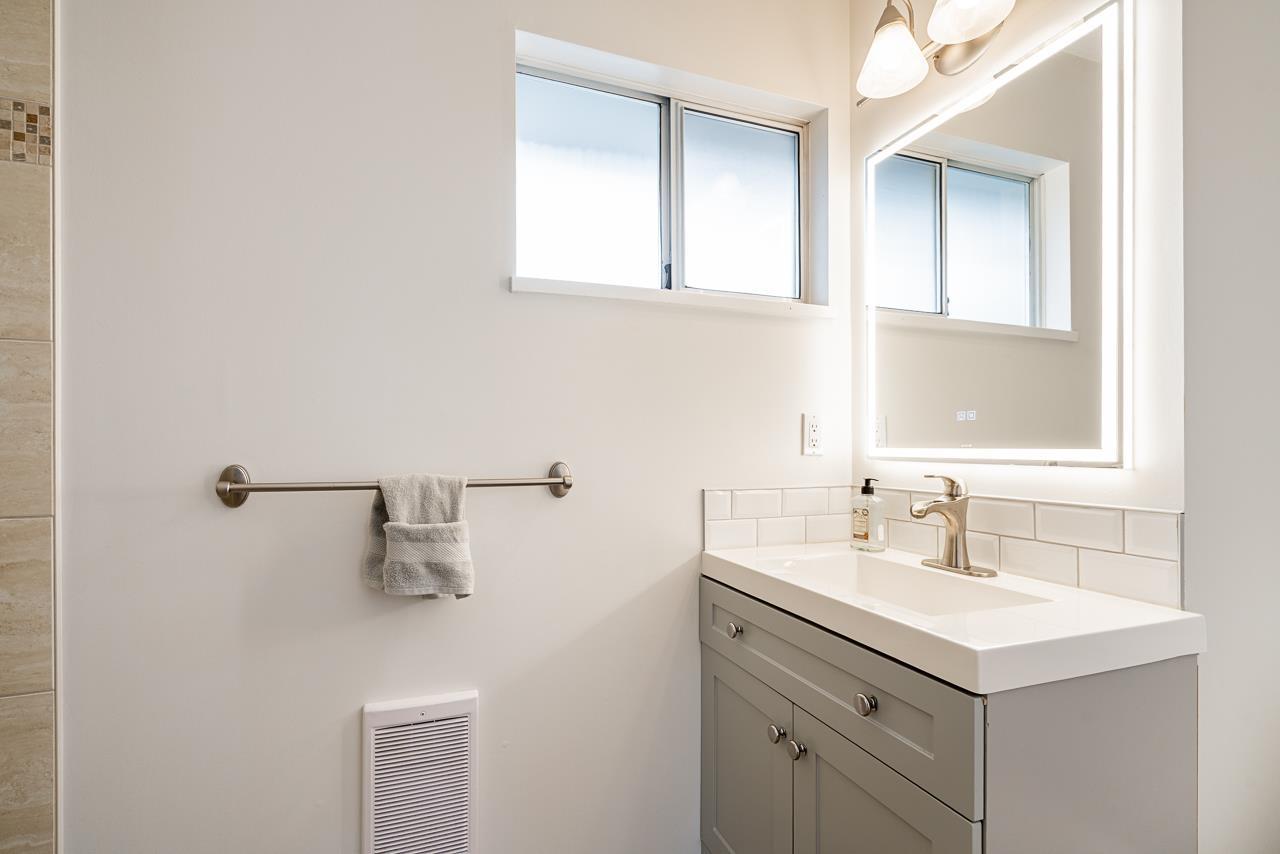 1285 163 A Street, Surrey, British Columbia  V4A 8E6 - Photo 24 - R3085106