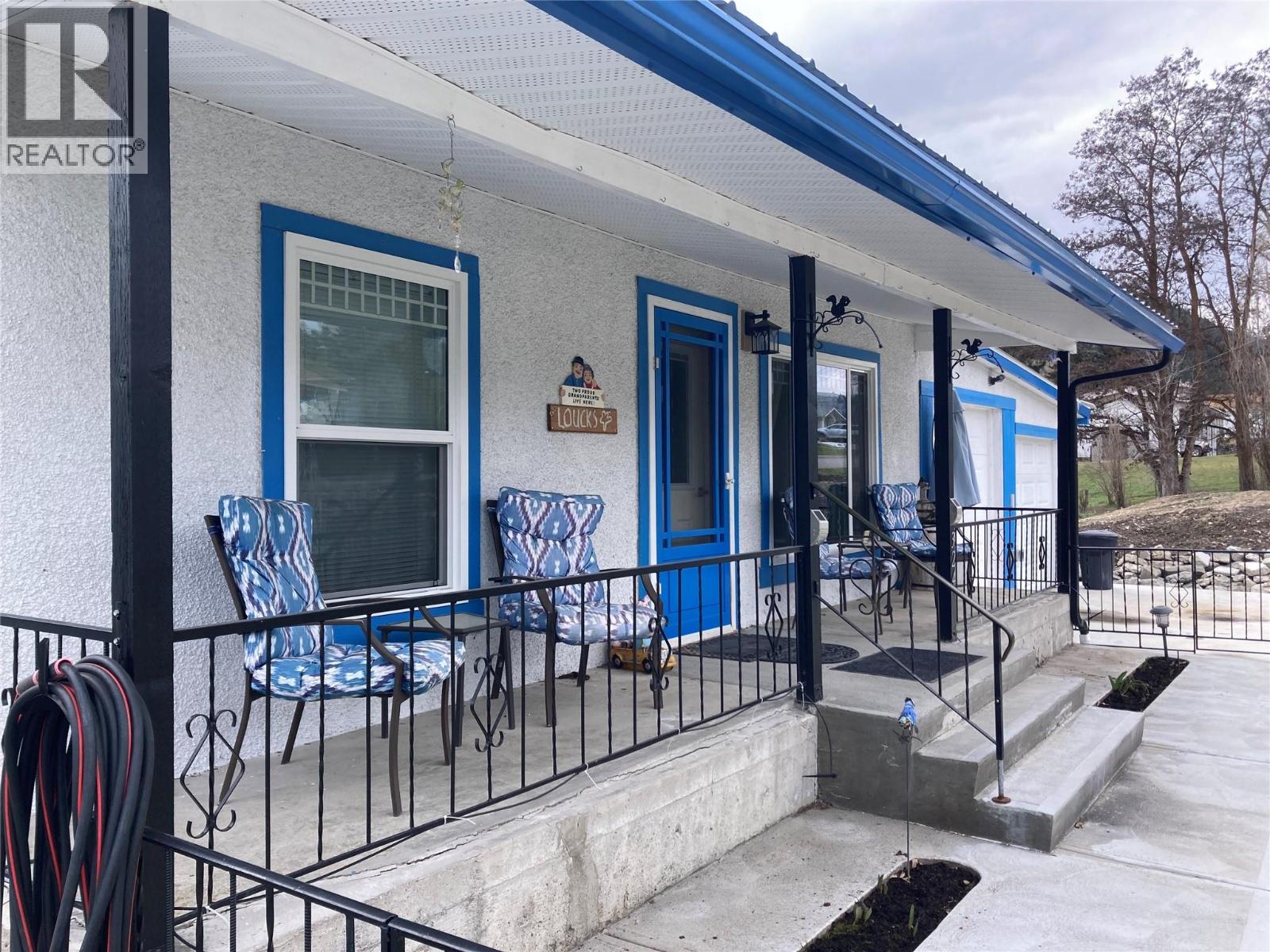 324 Hartland Avenue, Midway, British Columbia  V0H 1M0 - Photo 9 - 10374571