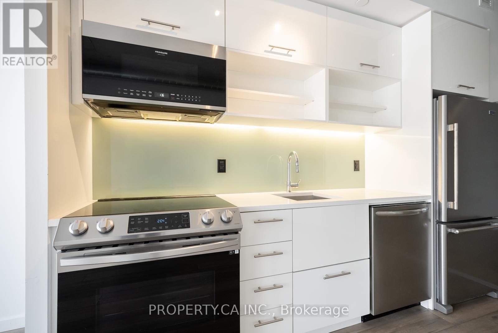 622 - 32 Trolley Crescent, Toronto, Ontario  M5A 0E8 - Photo 10 - C12749556