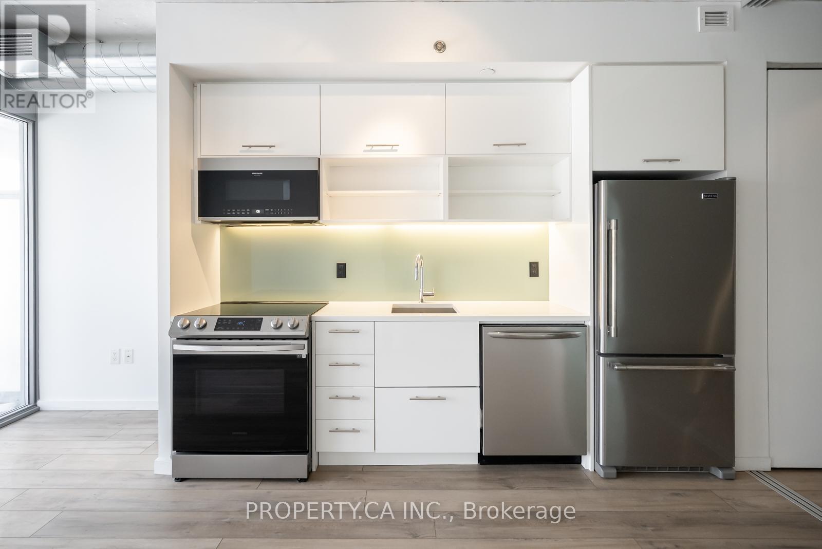 622 - 32 Trolley Crescent, Toronto, Ontario  M5A 0E8 - Photo 11 - C12749556