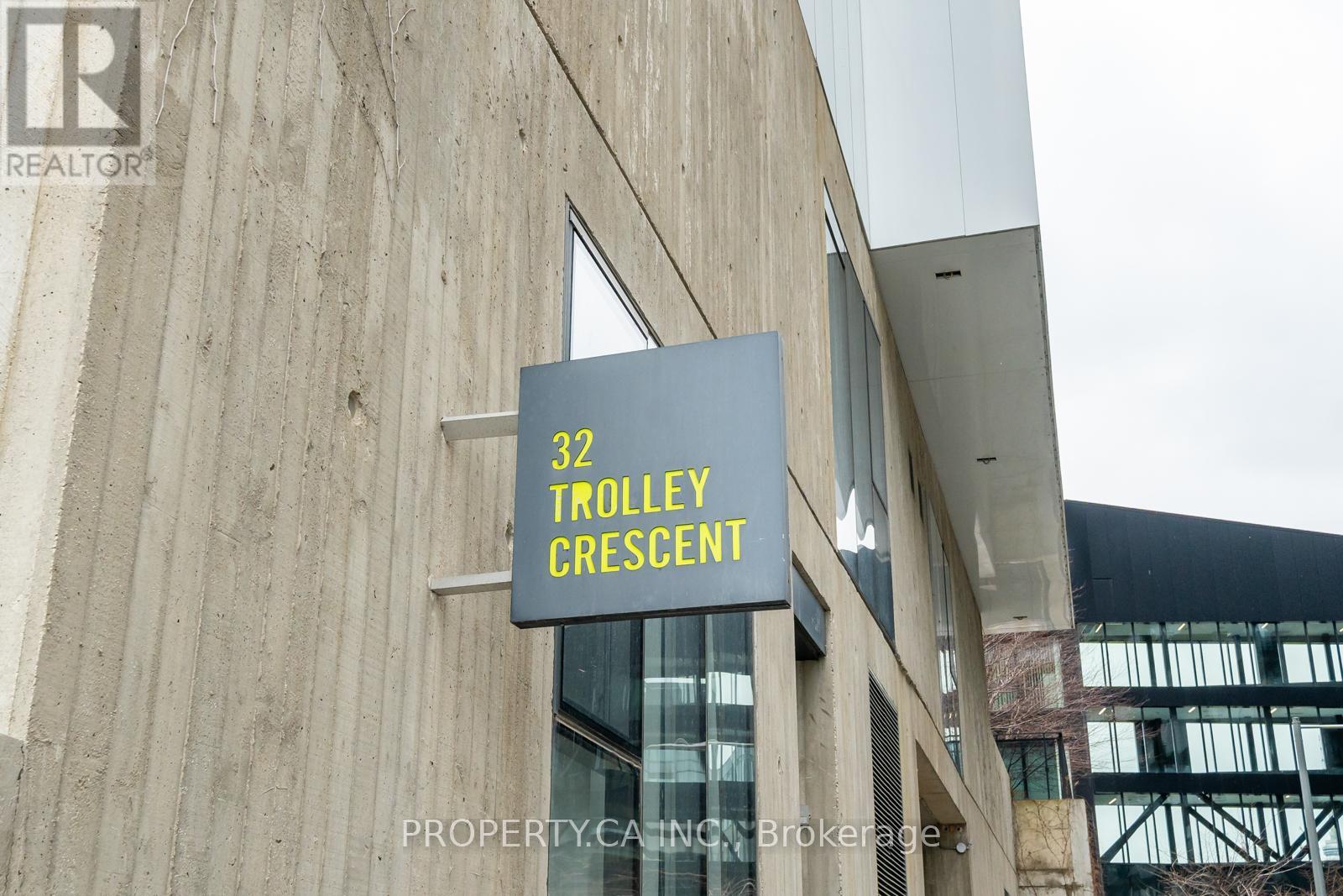 622 - 32 Trolley Crescent, Toronto, Ontario  M5A 0E8 - Photo 2 - C12749556