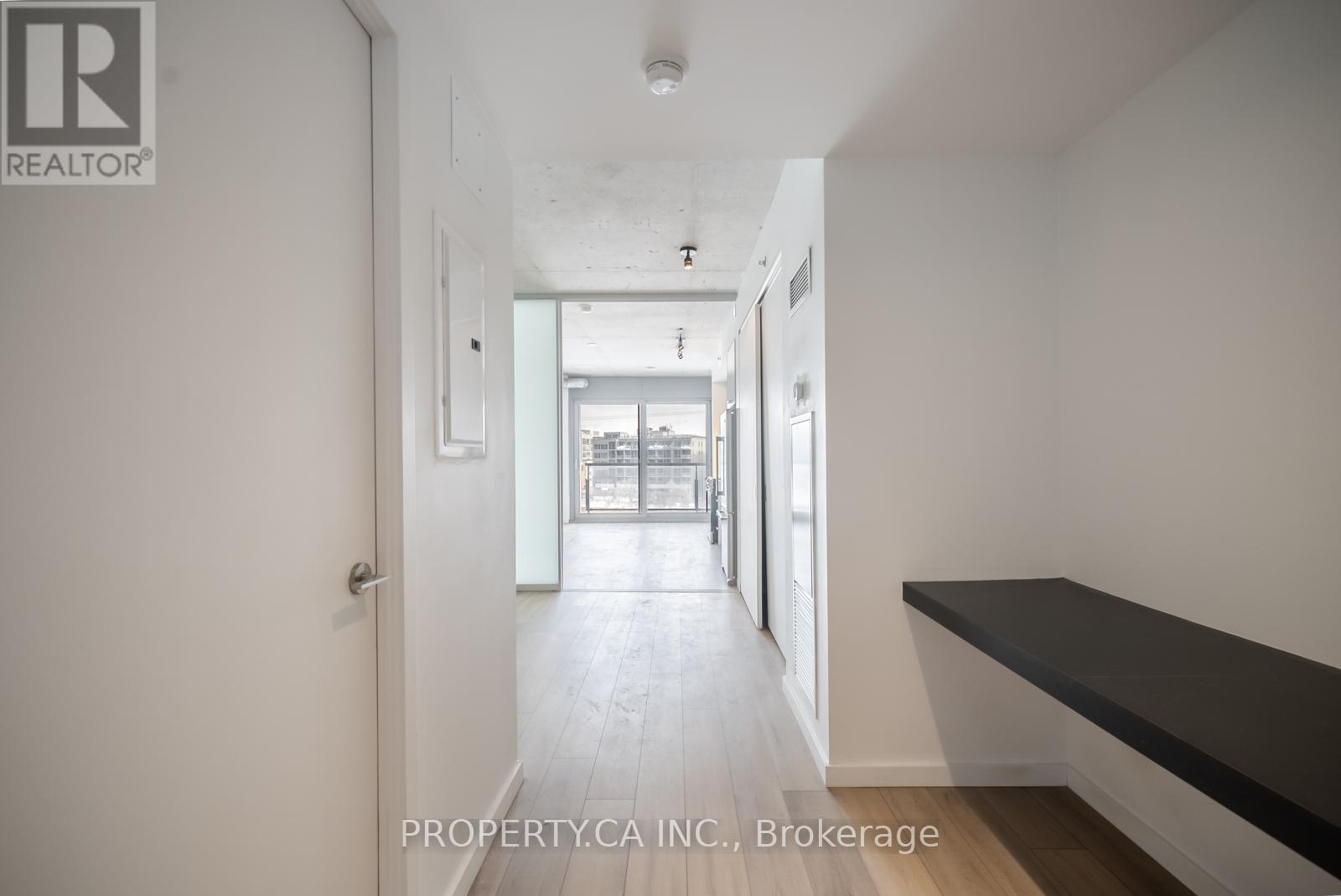 622 - 32 Trolley Crescent, Toronto, Ontario  M5A 0E8 - Photo 5 - C12749556