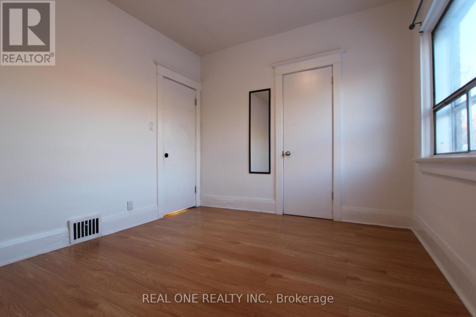 1943 Dufferin Street, Toronto, Ontario  M6E 3P8 - Photo 17 - C12749566