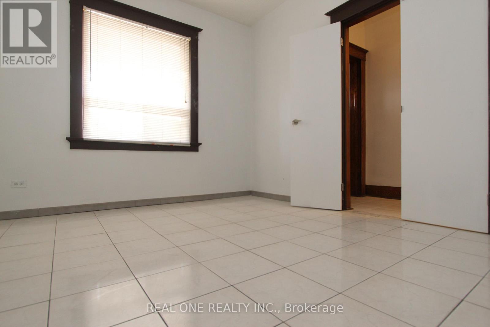 1943 Dufferin Street, Toronto, Ontario  M6E 3P8 - Photo 4 - C12749566