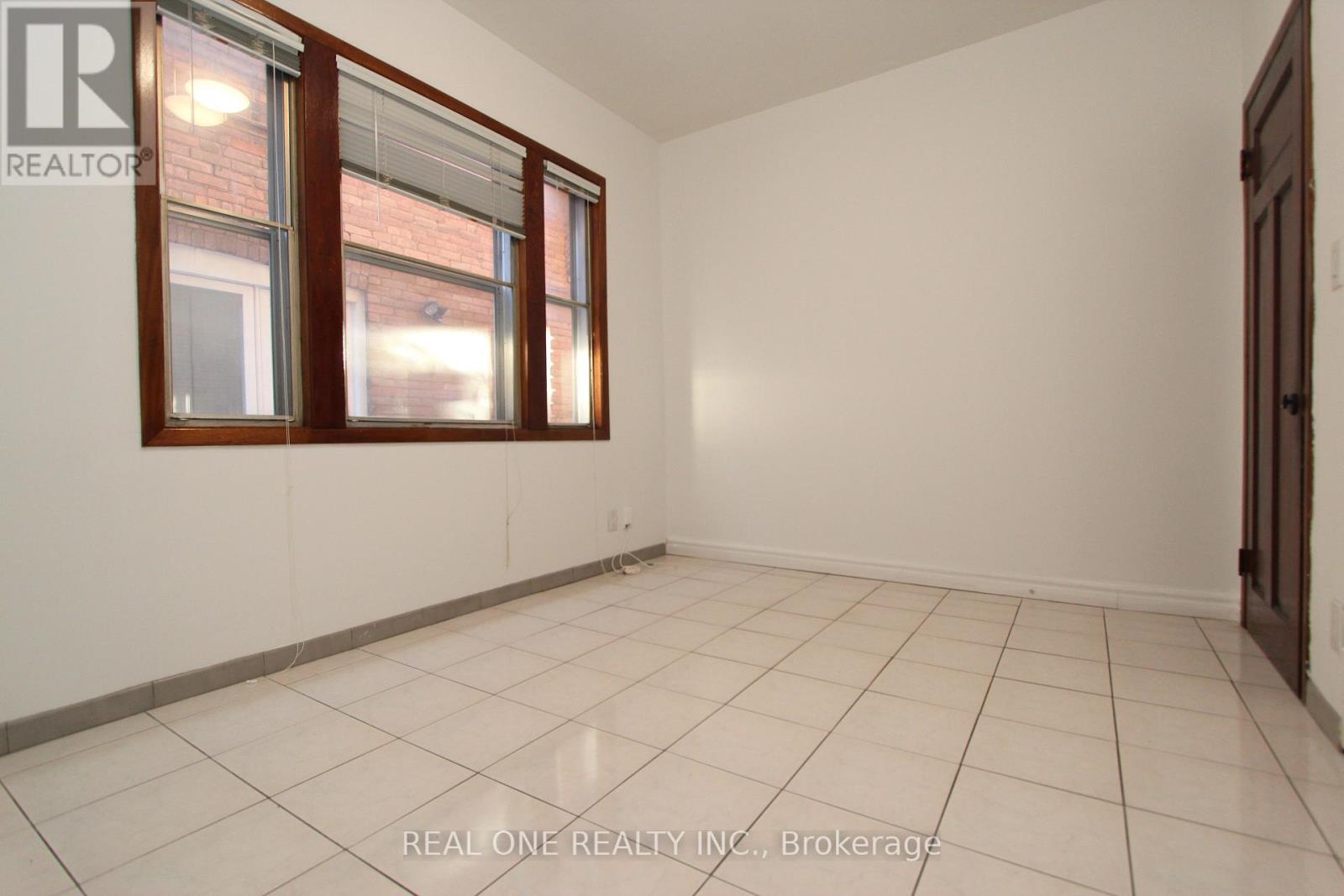 1943 Dufferin Street, Toronto, Ontario  M6E 3P8 - Photo 9 - C12749566