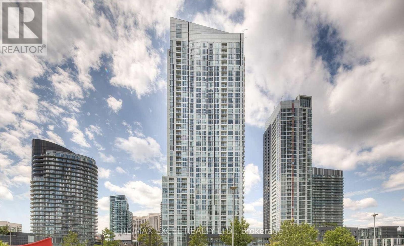 1606 - 75 QUEENS WHARF ROAD, Toronto, Ontario