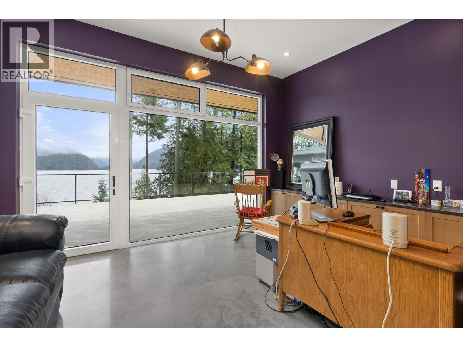 103 Witherby Road, Gibsons, British Columbia  V0N 1V6 - Photo 8 - R3085193