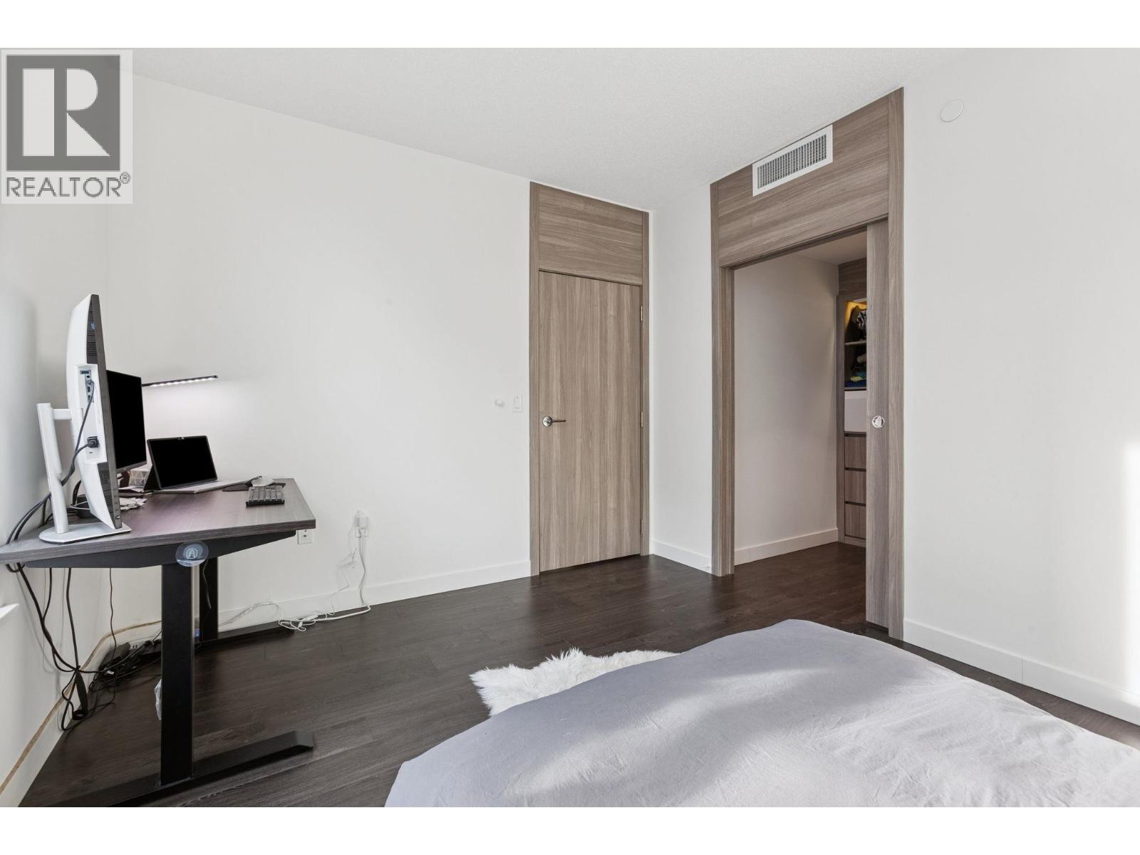 838 3328 No. 3 Road, Richmond, British Columbia  V6X 0X1 - Photo 8 - R3085205