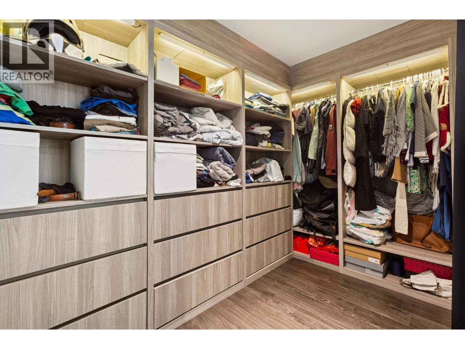 838 3328 No. 3 Road, Richmond, British Columbia  V6X 0X1 - Photo 9 - R3085205