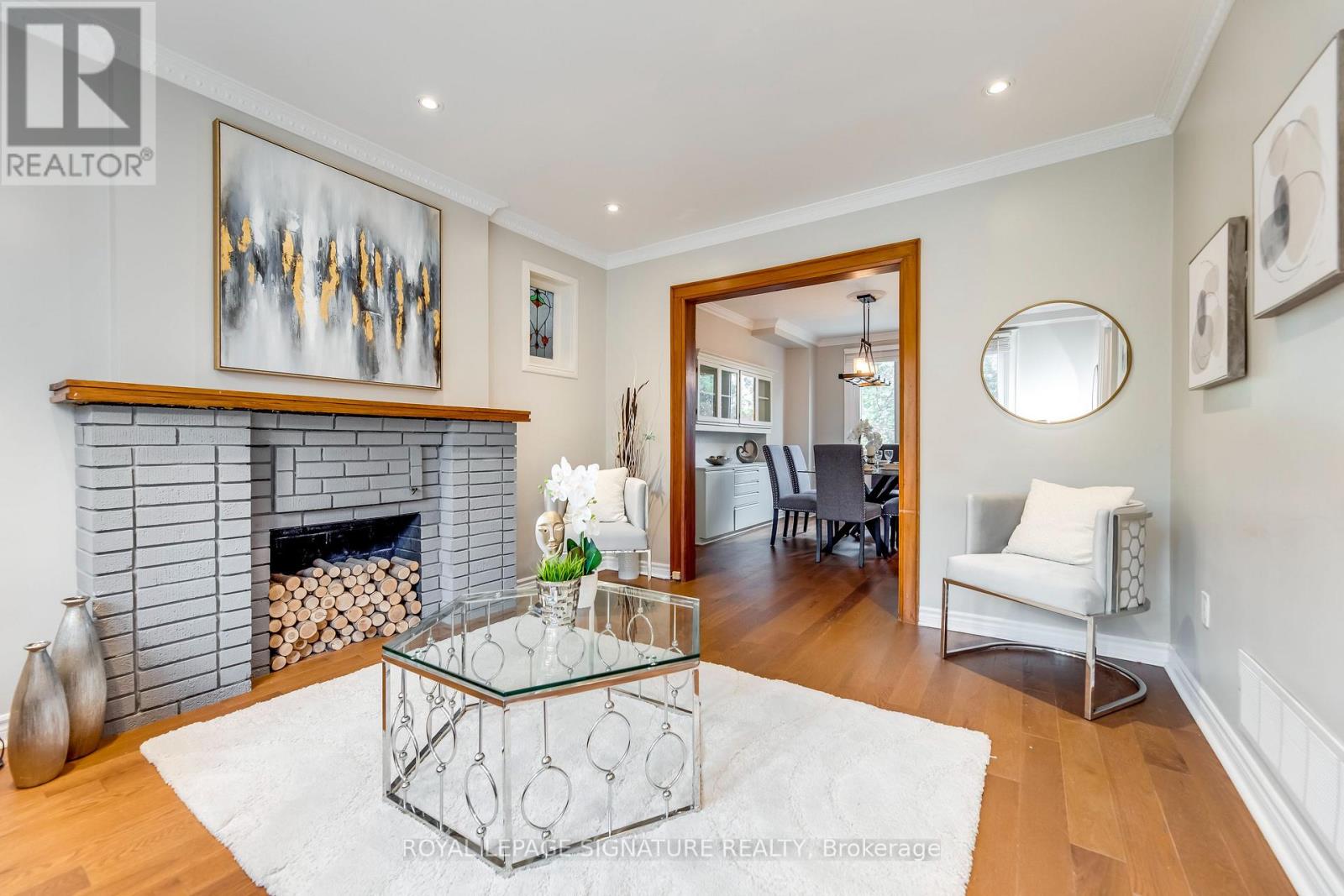 118 Blantyre Avenue, Toronto, Ontario  M1N 2R5 - Photo 3 - E12749576