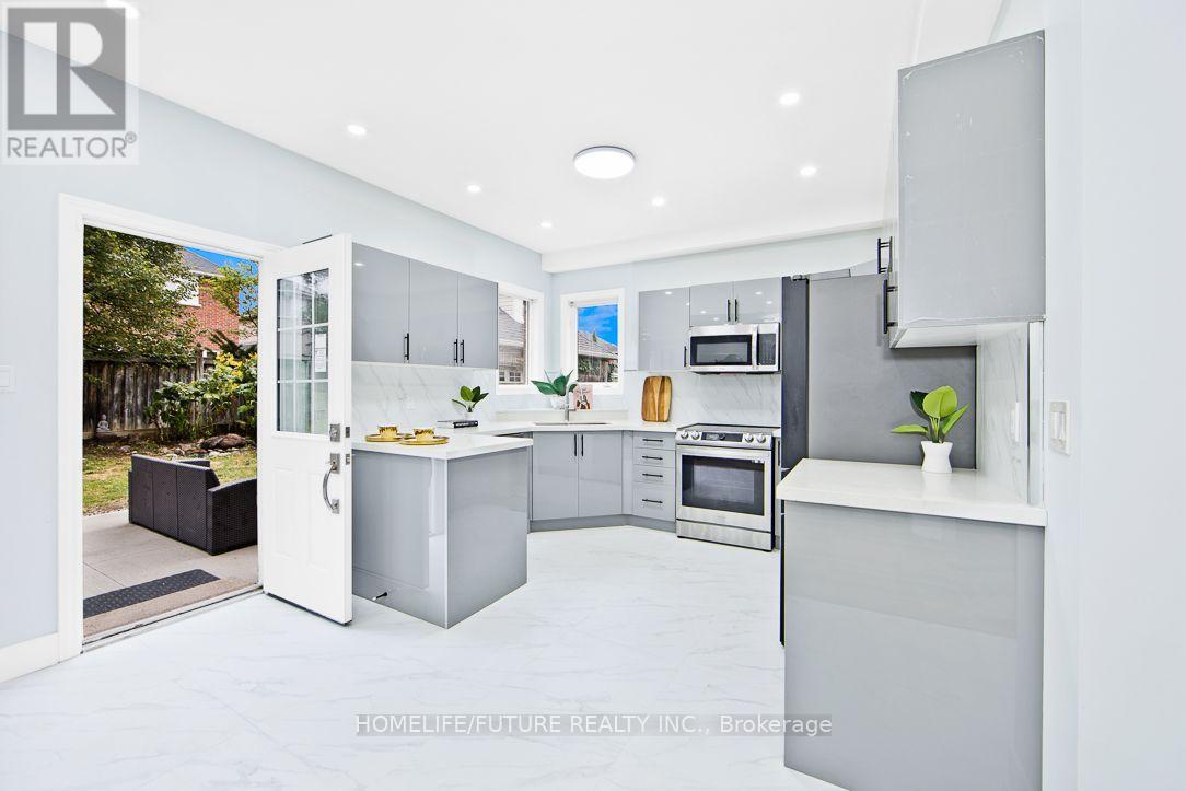 89 Eric Clarke Drive, Whitby, Ontario  L1R 2T6 - Photo 12 - E12749602