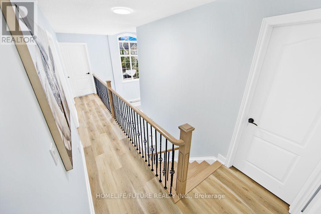 89 Eric Clarke Drive, Whitby, Ontario  L1R 2T6 - Photo 15 - E12749602