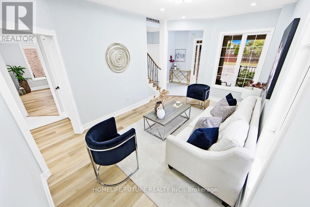 89 Eric Clarke Drive, Whitby, Ontario  L1R 2T6 - Photo 6 - E12749602