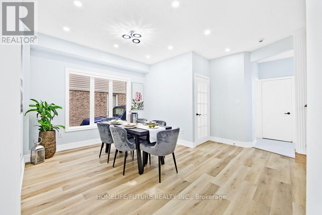 89 Eric Clarke Drive, Whitby, Ontario  L1R 2T6 - Photo 8 - E12749602