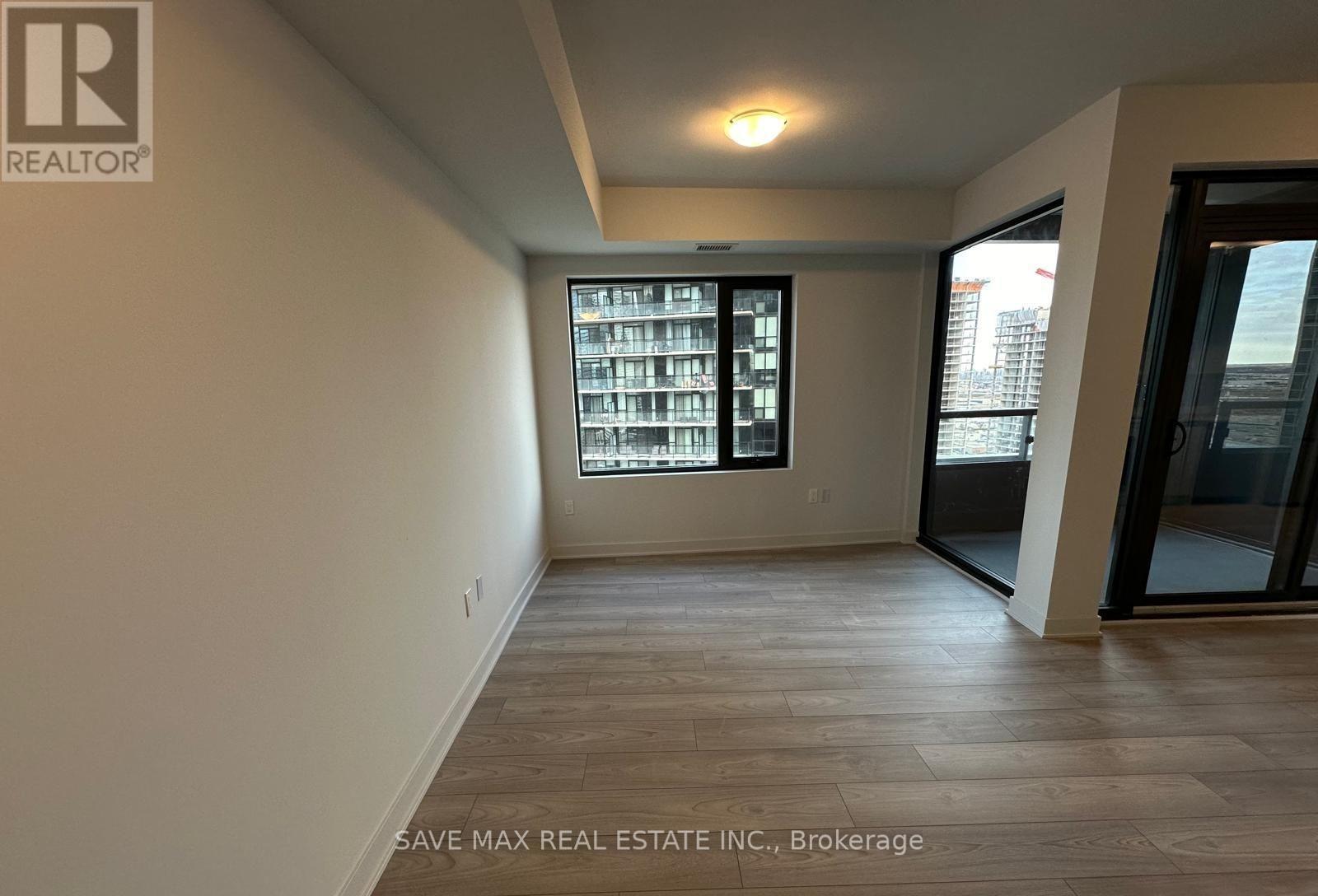 2206 - 2920 Hwy 7, Vaughan, Ontario  L4K 1W8 - Photo 2 - N12749650