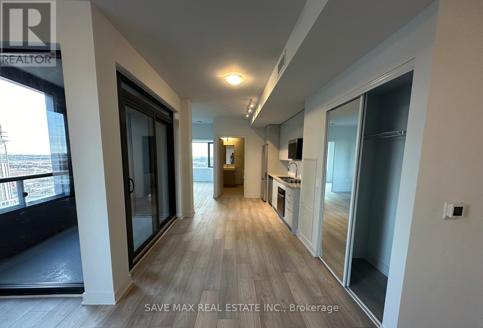 2206 - 2920 Hwy 7, Vaughan, Ontario  L4K 1W8 - Photo 4 - N12749650
