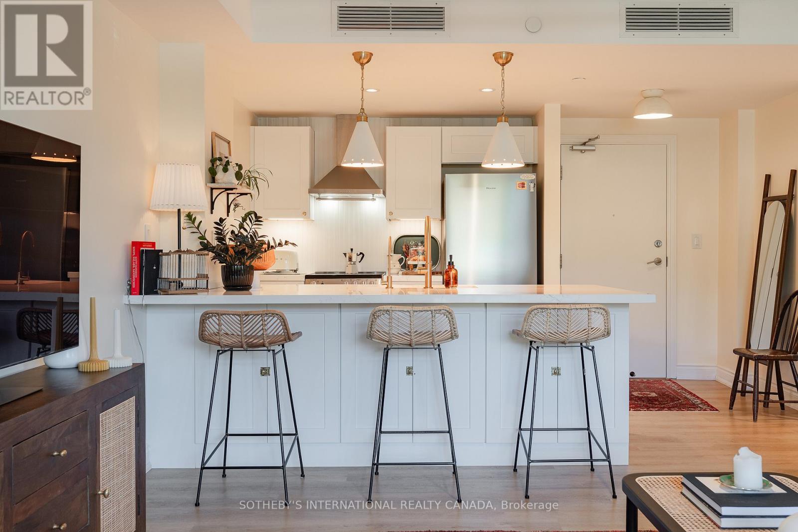 216 - 149 Church Street, King, Ontario  L0G 1T0 - Photo 3 - N12748454