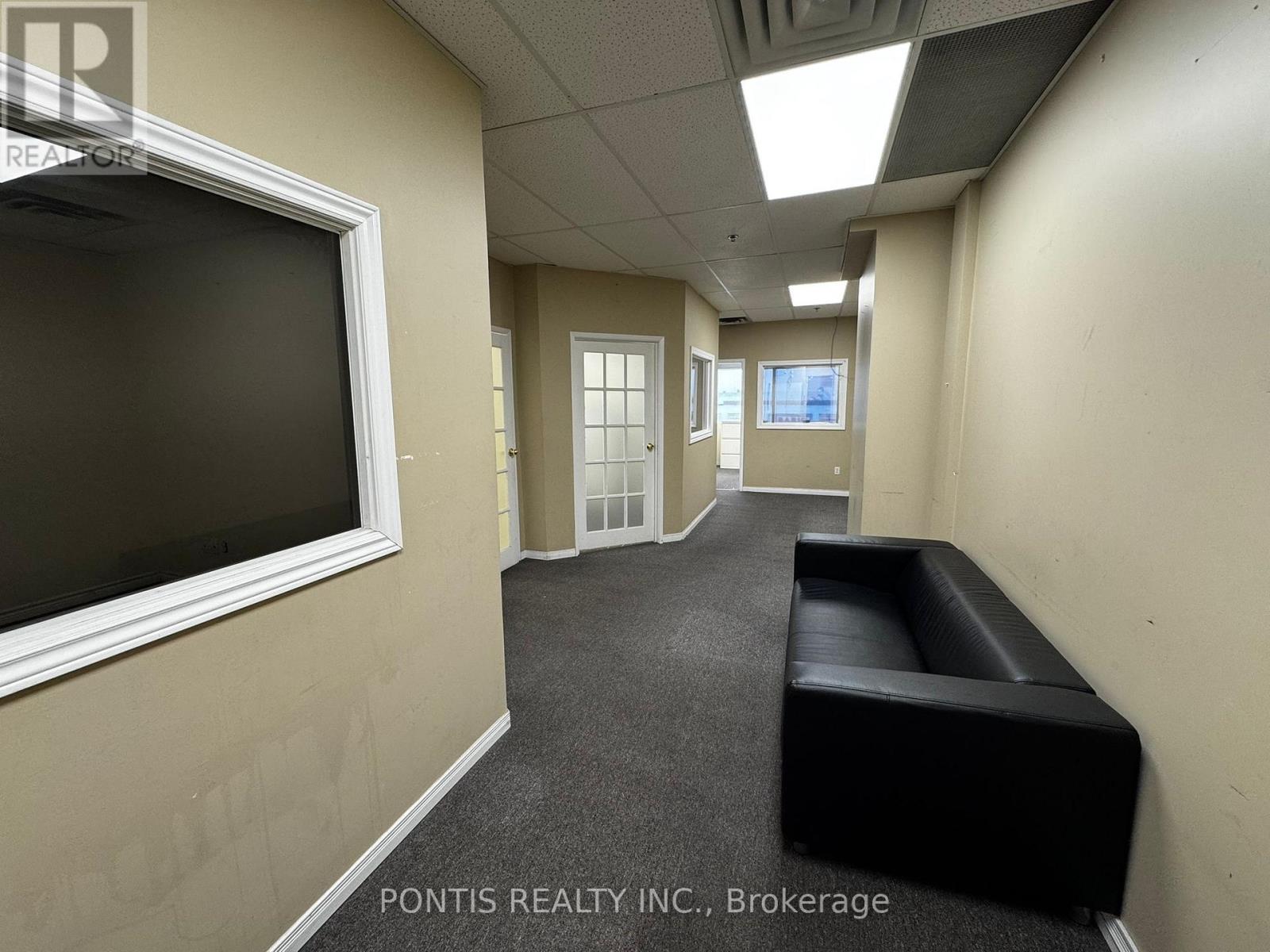 211 - 4515 Ebenezer Road, Brampton, Ontario  L6T 2K7 - Photo 12 - W12692672