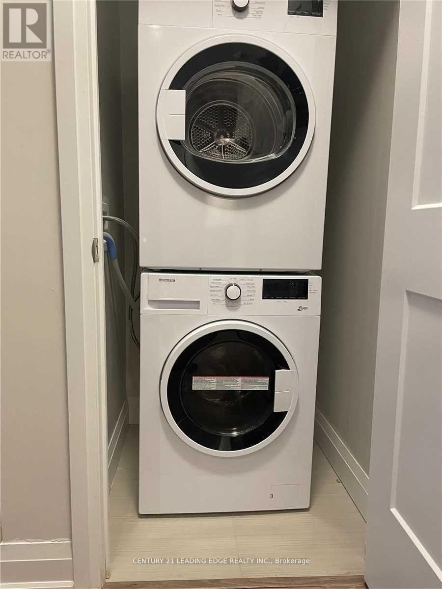 1701 - 15 Lynch Street, Brampton, Ontario  L6W 0C7 - Photo 14 - W12749534