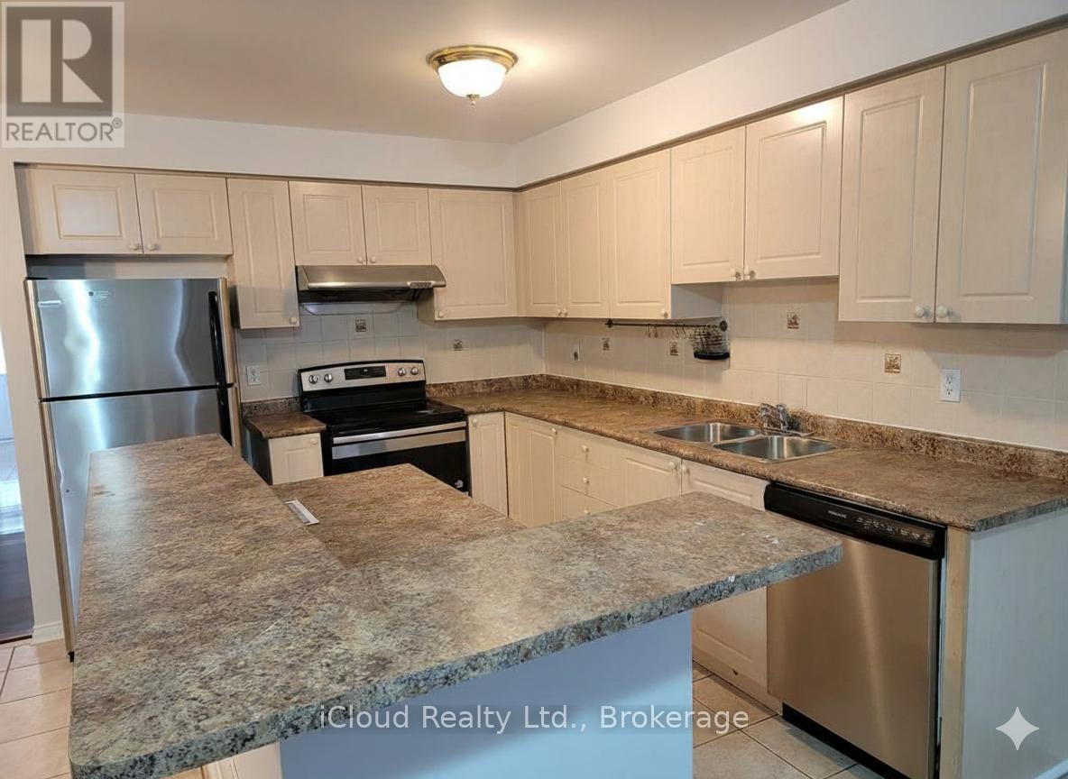 3111 Wrigglesworth Crescent N, Mississauga, Ontario  L5M 6W7 - Photo 3 - W12749598