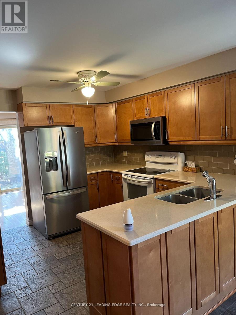 75 - 2275 Credit Valley Road, Mississauga, Ontario  L5M 4N5 - Photo 3 - W12749626