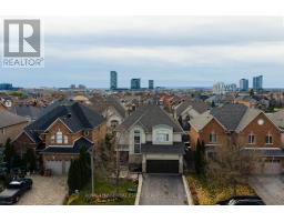 2472 CHAPLIN ROAD, Oakville, Ontario