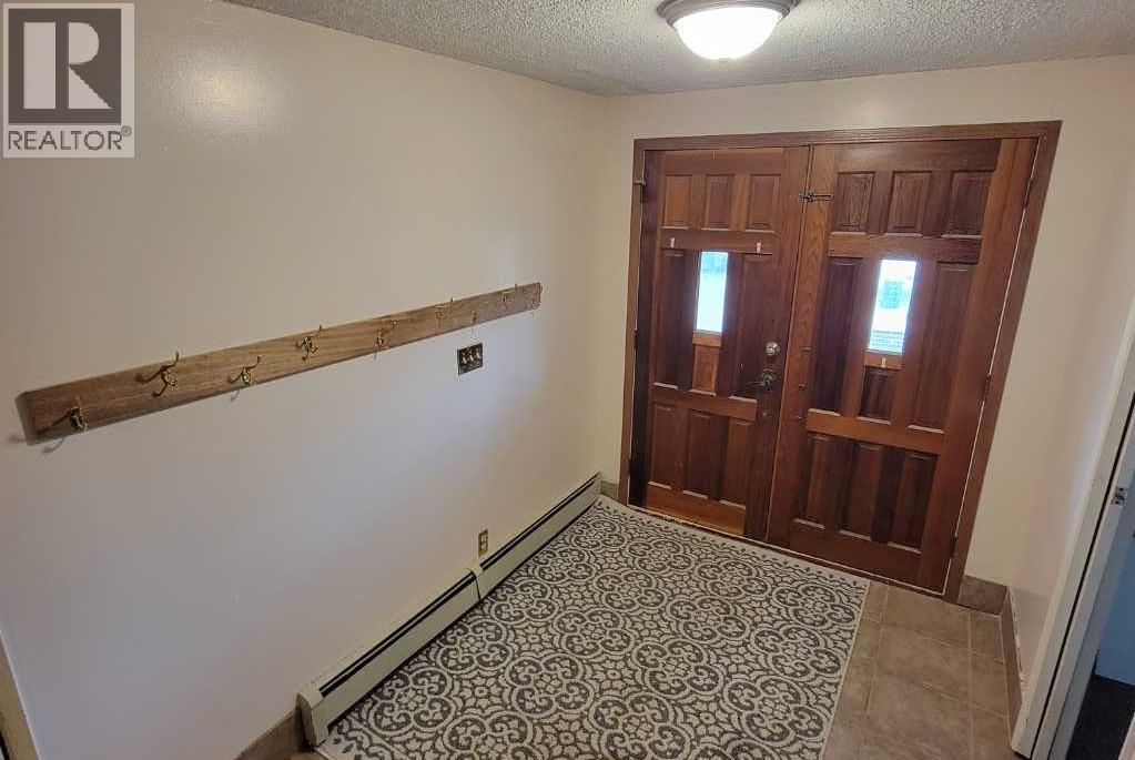 11719 103 Street, Peace River, Alberta  T8S 1M1 - Photo 5 - A2196377