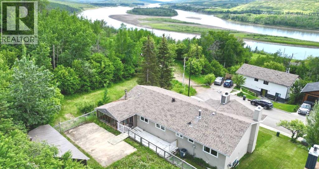 11719 103 Street, Peace River, Alberta  T8S 1M1 - Photo 3 - A2196377