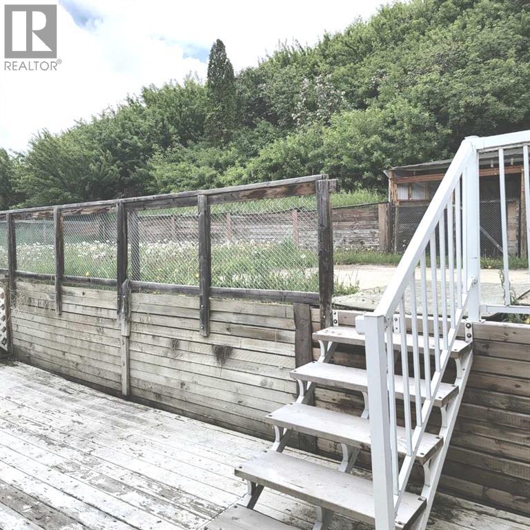 11719 103 Street, Peace River, Alberta  T8S 1M1 - Photo 27 - A2196377