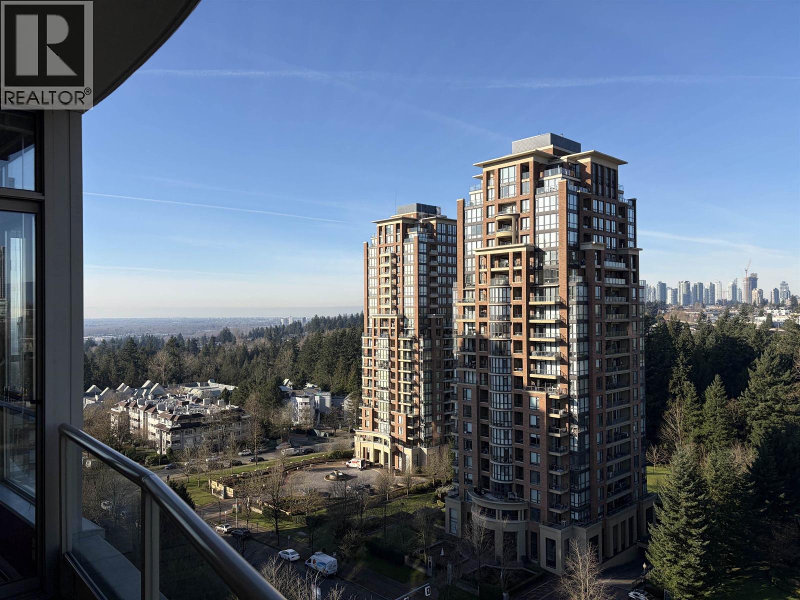 Listing Picture 23 of 31 : 1502 6838 STATION HILL DRIVE, Burnaby / 本拿比 - 魯藝地產 Yvonne Lu Group - MLS Medallion Club Member